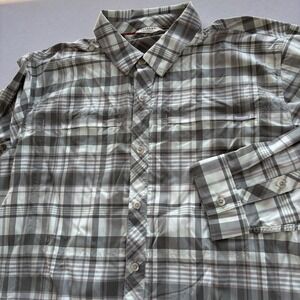 Simms Fishing Shirt Mens XL Grey Plaid Long Sleeve Brrr Cooling Stretch Button
